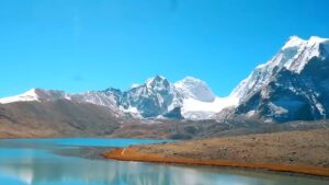 Frozen Guru Dongmar Lake