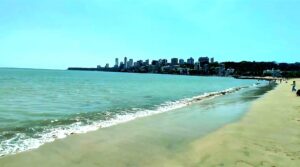 Girgaon Chowpatty: A Slice of Culture