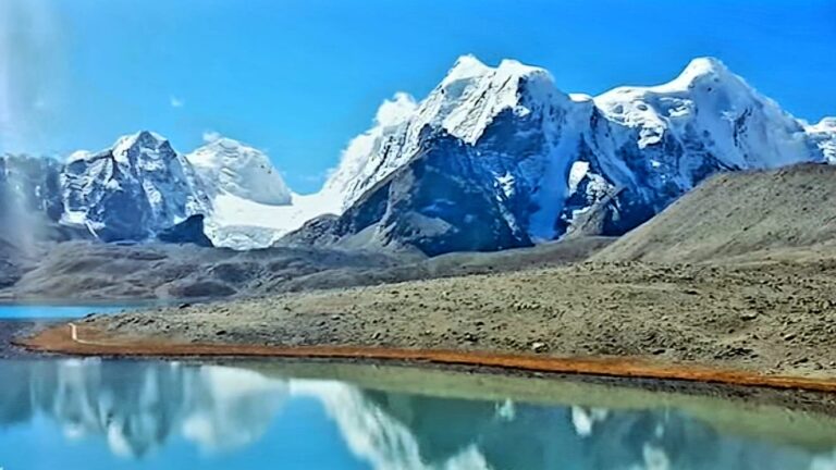 Gurudongmar Lake