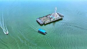 Hyderabad 2024: Top 18 Best Places with Complete Details 14 Hussain Sagar Lake