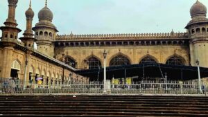 Hyderabad 2024: Top 18 Best Places with Complete Details 31 Macca Masjid