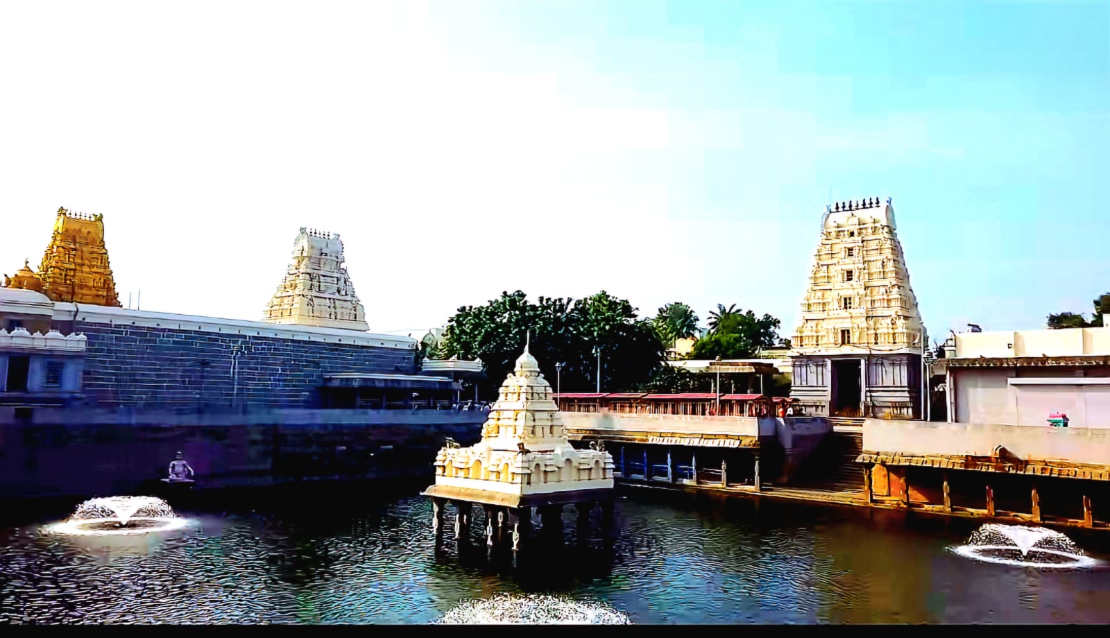 Kamakshi Devi Temple