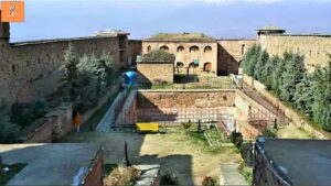 Hari Parbat Fort